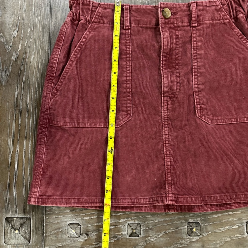 American Eagle Mini Skirt - Picture 6 of 10
